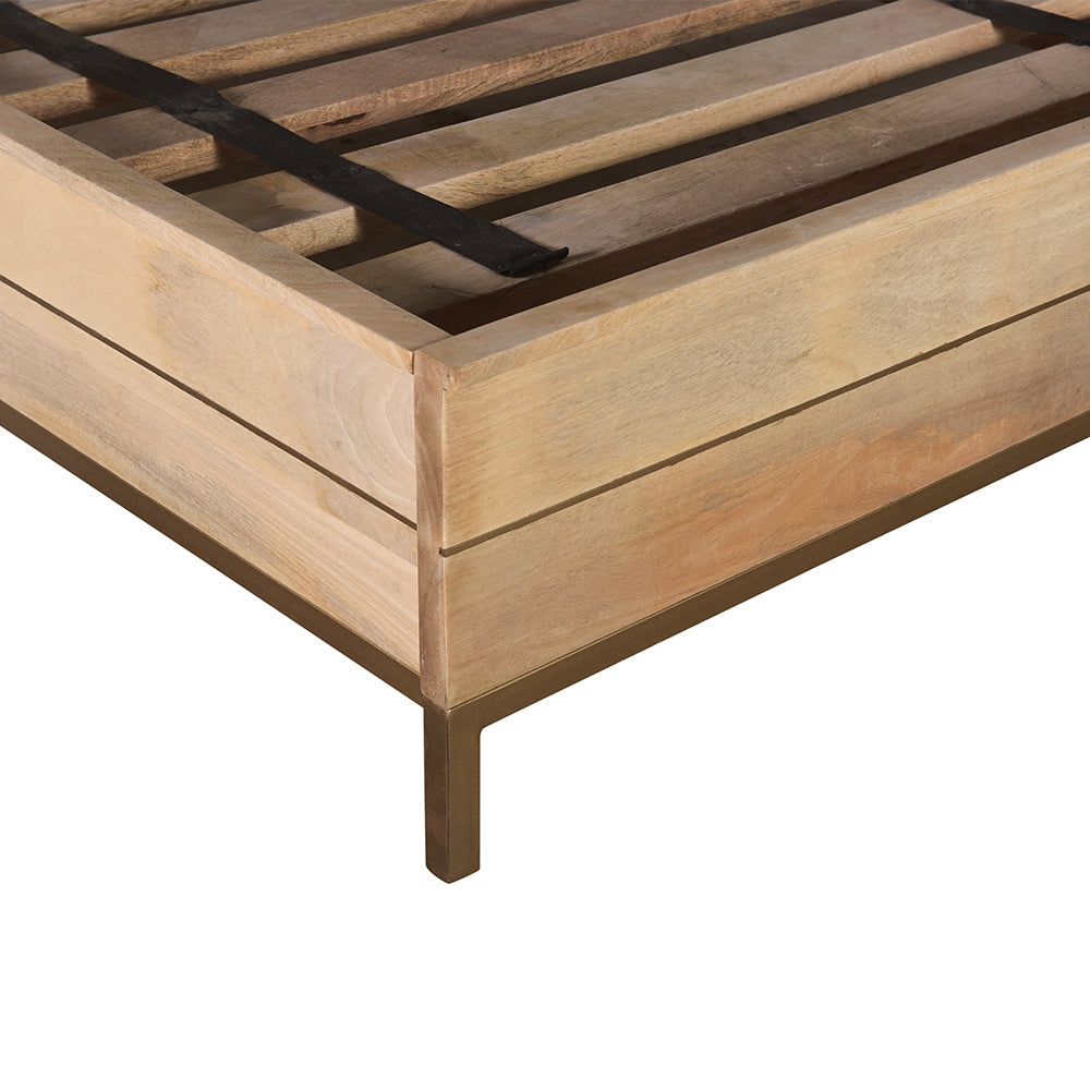 Courtney Queen Bed
